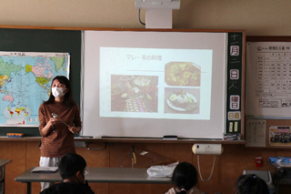 真鍋小学校